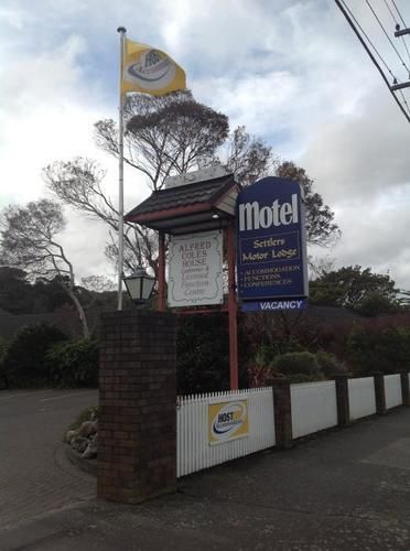 Motel Settlers Motor 4*